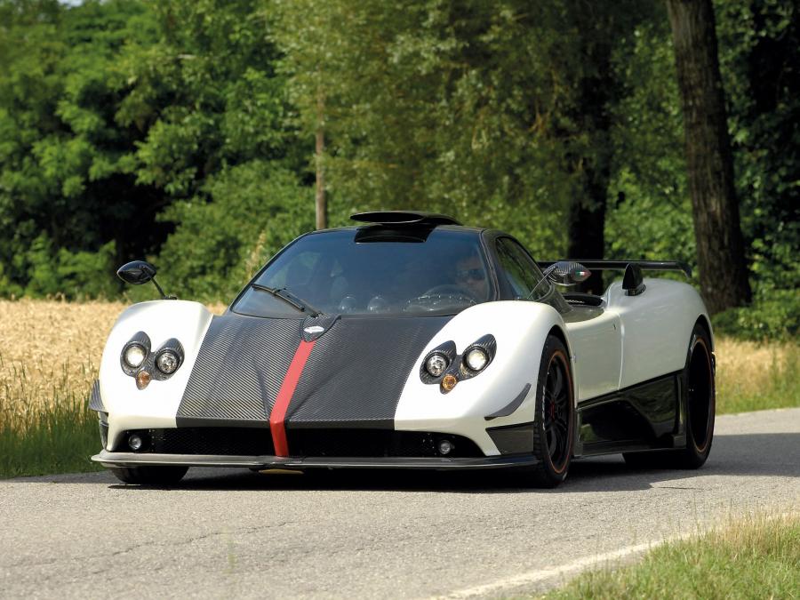  Pagani Zonda Cinque 2008 года  (фото 3 из 30)